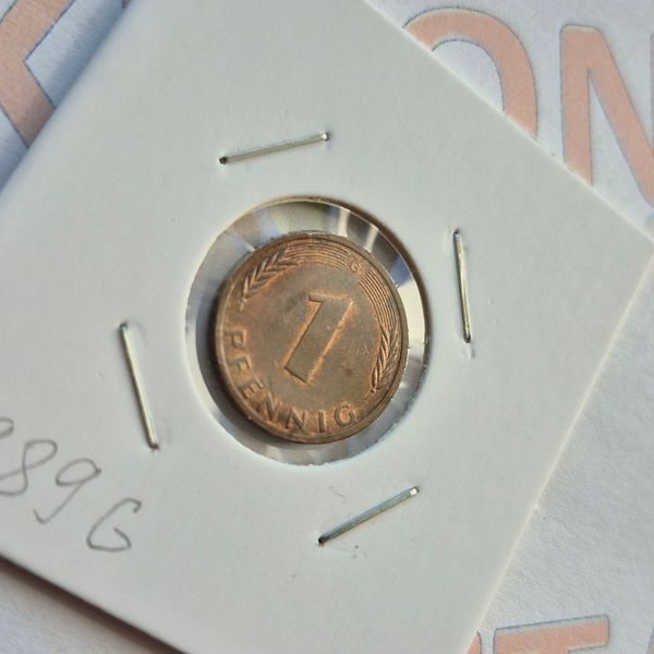 Монета Німеччини 1 пфеніг 1989 року, мітка монетного двору "G" - Карлсруе de_1_1989_G фото