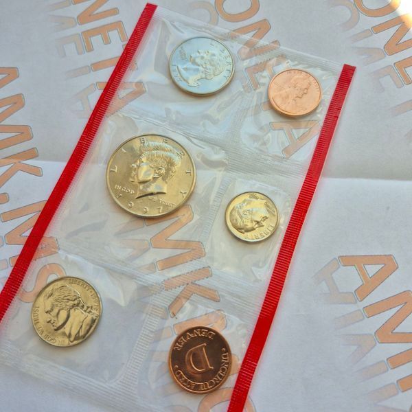 Річний набір обігових монет США 1997 року, мітка монетного двору "D" - Денвер Н_usa_1997_D фото