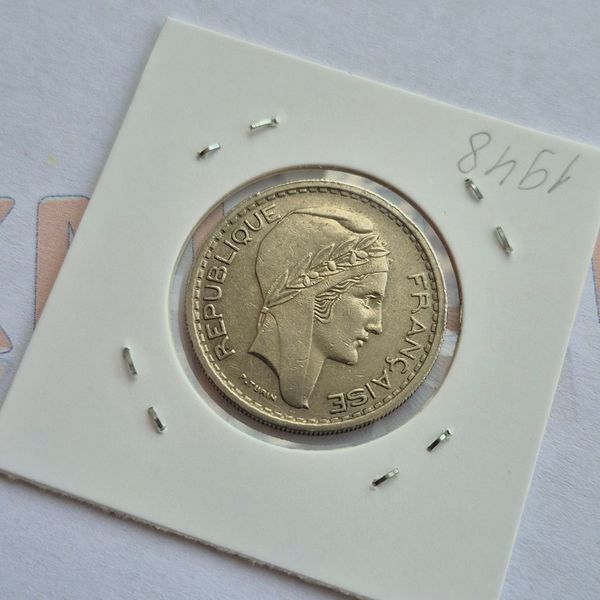 Монета Франції 10 франків 1948 року, без мітки монетного двору (№2) fr_10f_1948_2 фото