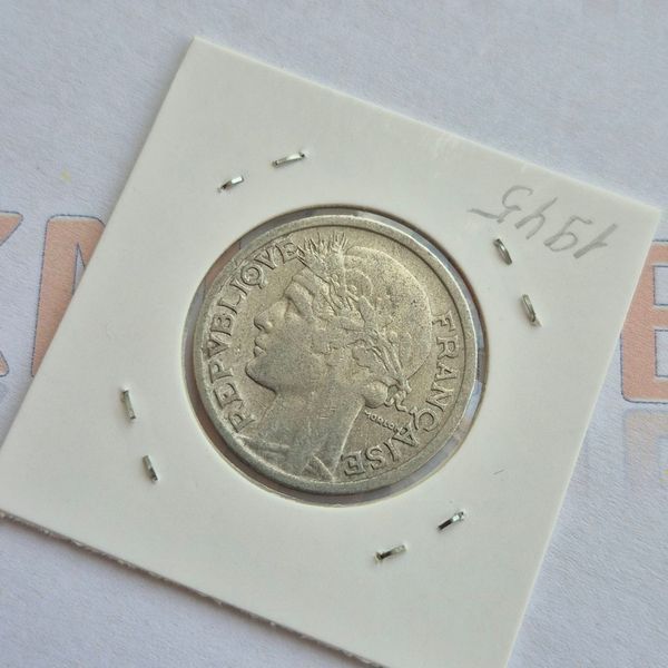 Монета Франції 2 франка 1945 року, без мітки монетного двору fr_2f_1945 фото