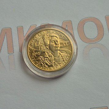 Пам'ятна монета США 1 долар 2025 року. Мері Кавена Пукуї, мітка монетного двору: "P" - Філадельфія usa_ai_2025_2_P фото