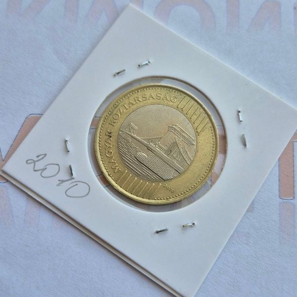Монета Угорщини 200 форинтів 2010 року hu_200Ft_2010 фото